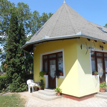 Erika Apartman Balatonberény Buitenkant foto